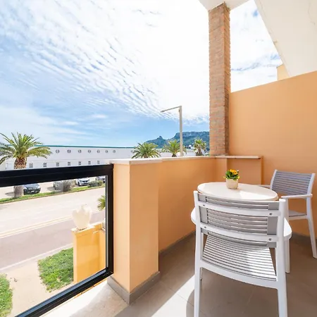 招待所 Poseidon 卡利亚里