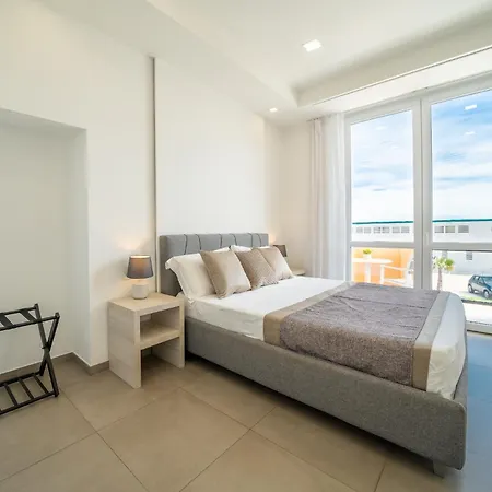 Poseidon 3* 卡利亚里